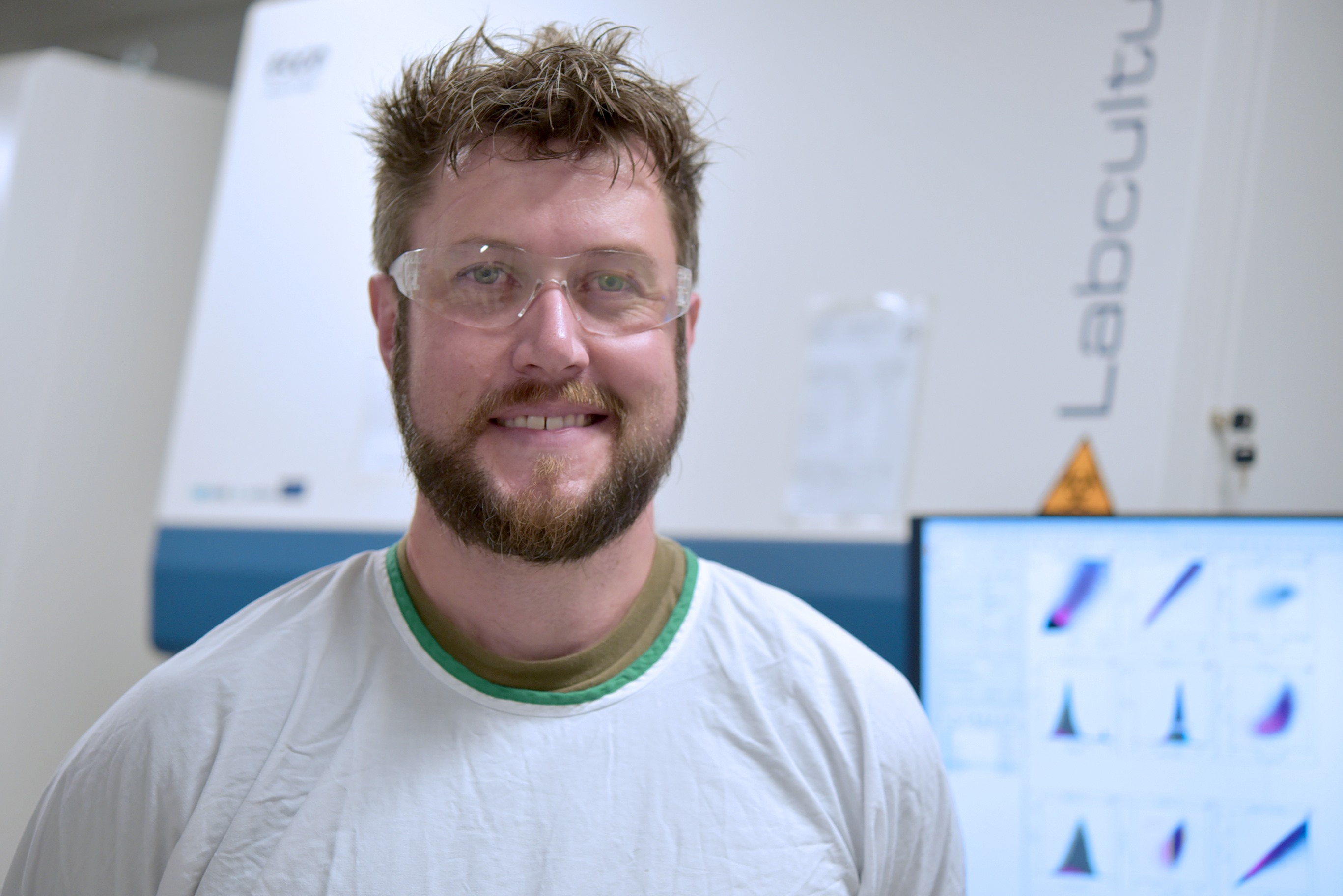 An Advance Queensland Industry Research Fellowship win for Dr Nicholas Fletcher will allow him and his team at the AIBN’s Centre for Advanced Imaging to examine these ‘holy grail’ treatments, with crucial input from their Industry Partner AdvanCell.