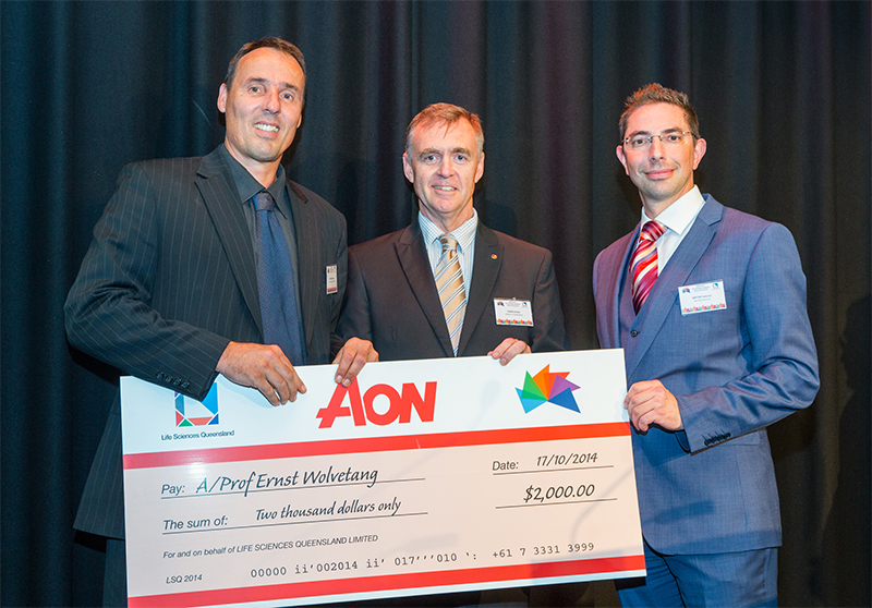 AIBN Ernst Wolvetang receiving his Aon Risk Solutions Regenerative Medicine Award - Shaun Murray Photography