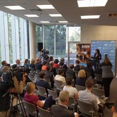 Premier Annastacia Palaszczuk launched the UQ Centre in Stem Cell Ageing and Regenerative Engineering at AIBN.